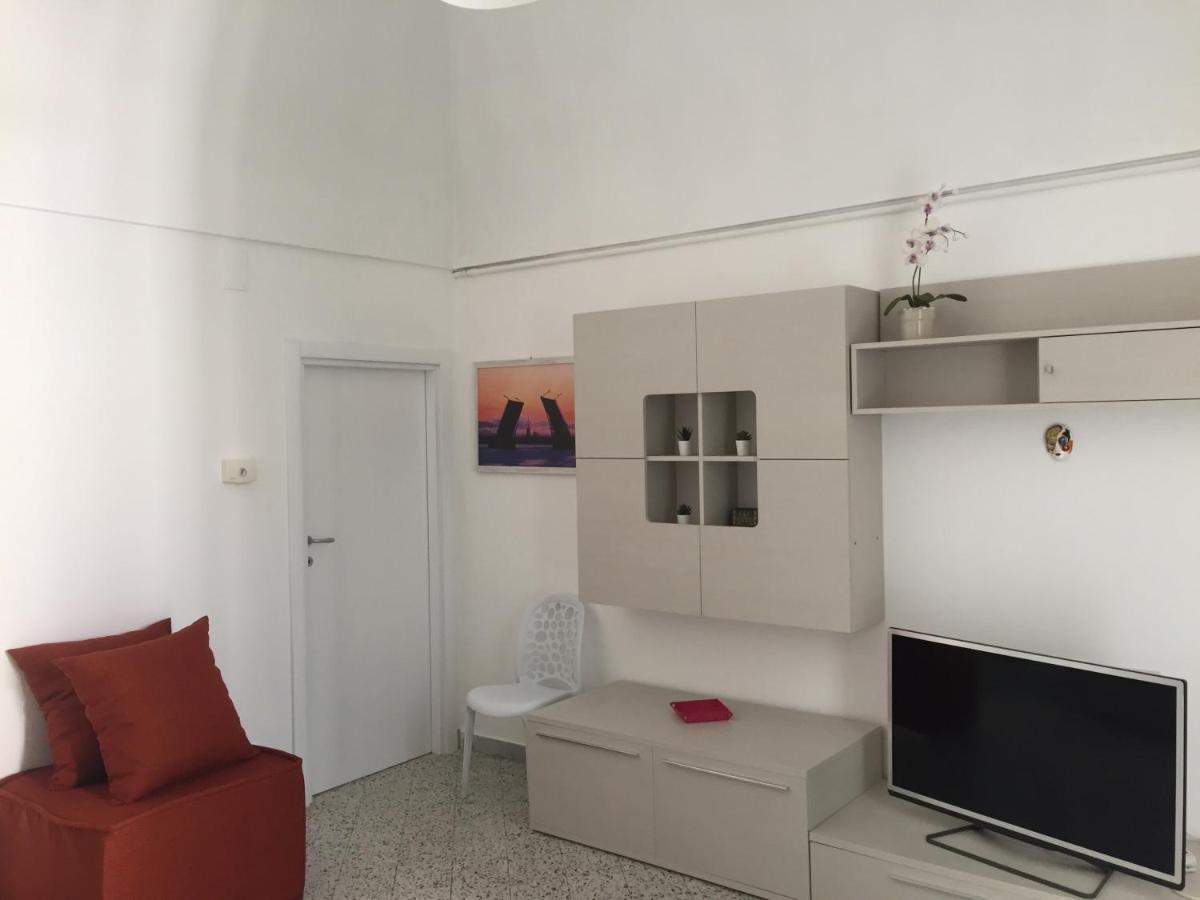 Апартаменти Donna Nina - Via San Martino 62 Монополі Екстер'єр фото